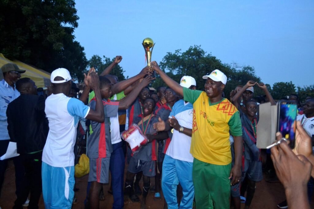 Formation des jeunes en football: « La Maison du sportif » apporte  sa touche