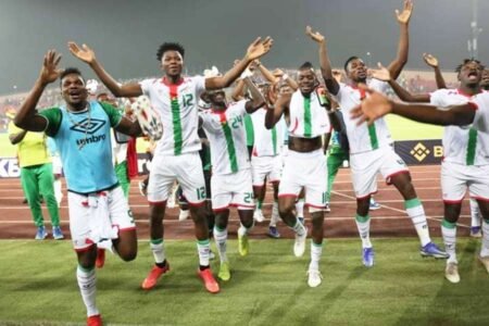 Éliminatoires Mondial 2026 : Brama Traoré intègre de nouveaux talents dans la liste du Burkina Faso