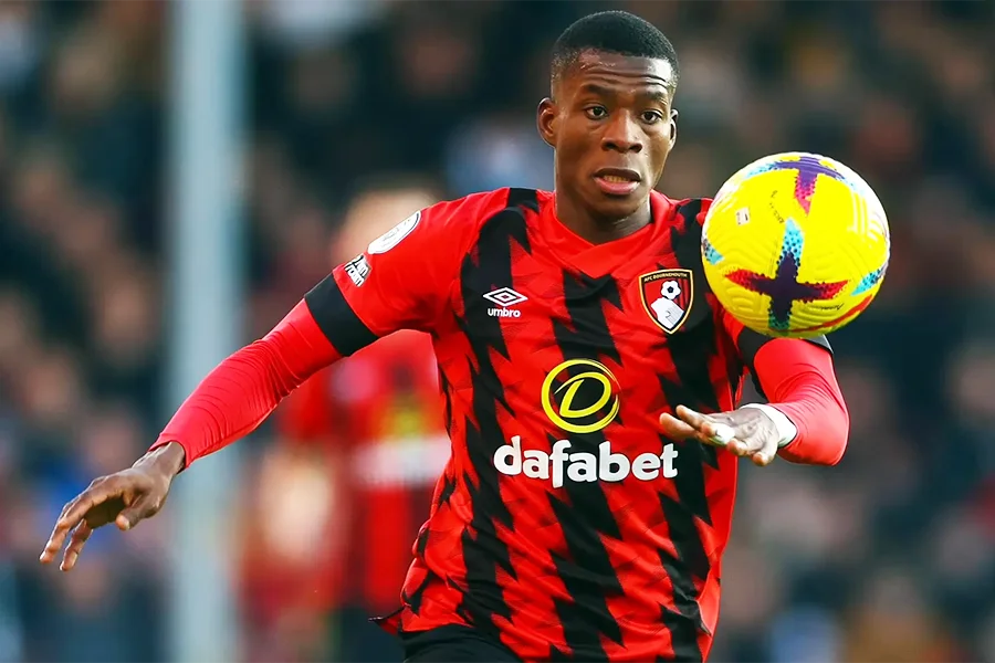 Dango Ouattara courtisé par Brentford Dango Ouattara courtisé par Brentford