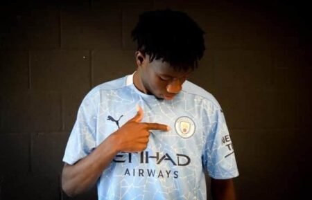 Manchester City prêt à transférer Issa Kaboré