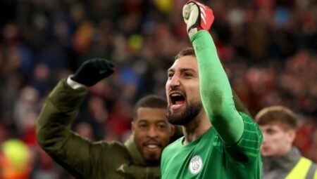 🔴 Champions’Express / Paris renverse Liverpool de Mohamed Salah et file en quarts. 🔴 Champions’Express / Paris renverse Liverpool de Mohamed Salah et file en quarts.