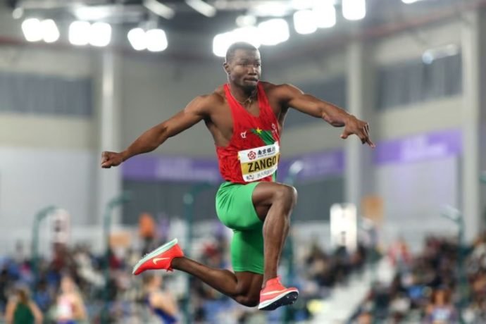 Championnats du monde du triple saut : « La médaille se jouera autour de 17m », selon Hugues Fabrice Zango Championnats du monde du triple saut : « La médaille se jouera autour de 17m », selon Hugues Fabrice Zango