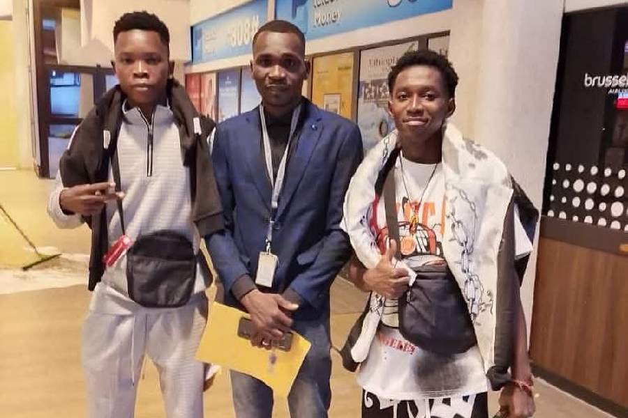 Deux jeunes joueurs prometteurs de Live Star en route pour la Turquie Deux jeunes joueurs prometteurs de Live Star en route pour la Turquie