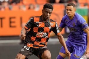 Arsène Kouassi au cœur d’une bataille entre clubs européens Arsène Kouassi au cœur d’une bataille entre clubs européens